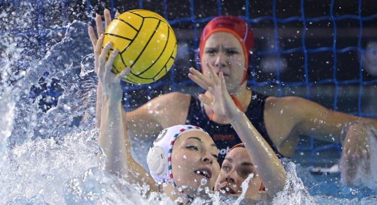 Büntetőpárbajban bukta el női pólóválogatottunk az Eb-finálét a hollandok ellen