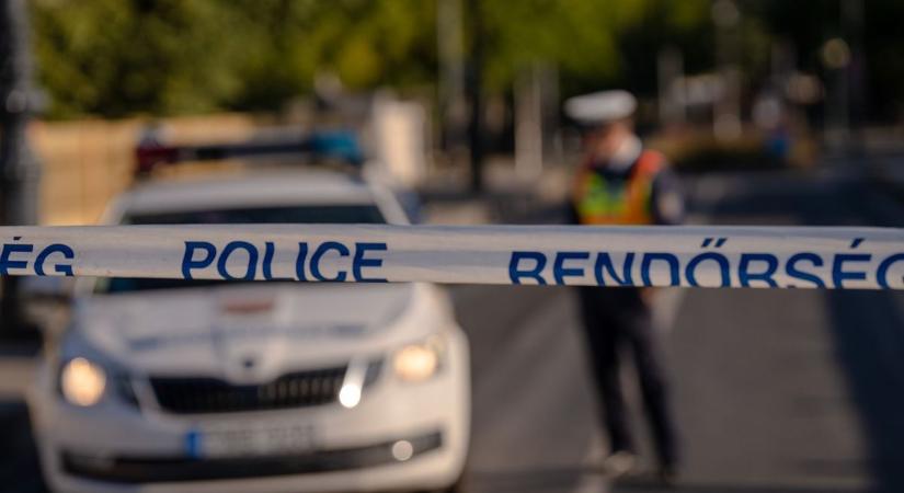 Rendőrautók tucatjai üldözték a kisbuszt Tószegnél