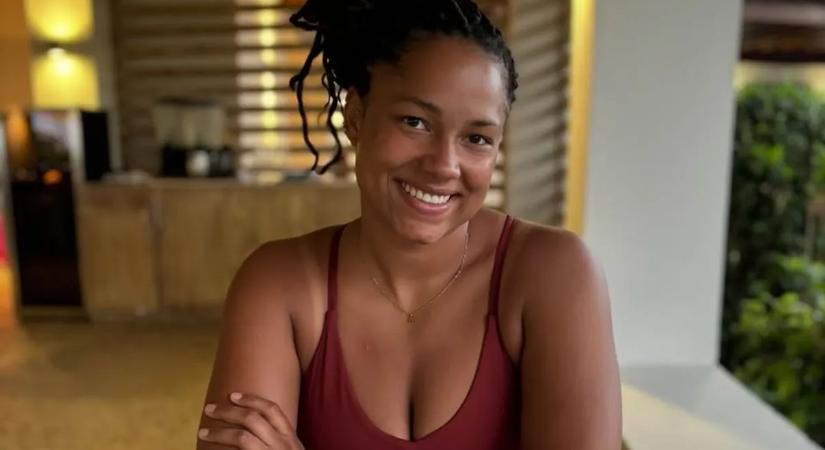 Se bugyi, se más: Pucérra vetkőzve készült a téli olimpiára a világbajnok sportolónő