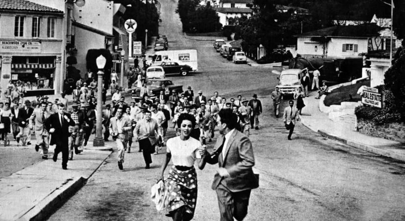 Nyomozott az FBI, az emberek rettegtek az űrlényektől: 70 éve verte át Hollywood a közönséget