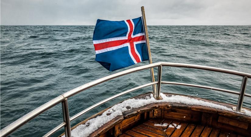 Mondunk egy országot, melyik országjelzés tartozik hozzá?