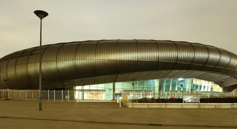 Orbán tíz évre bérbe adná a Papp László Sportarénát