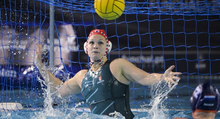 Kárpótlás a könnyekért: két magyar az Európa-bajnokság álomcsapatában