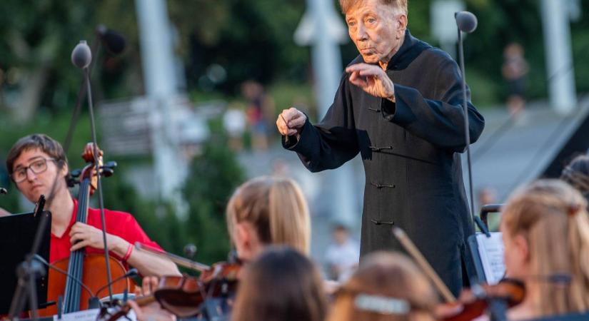 Meghalt Vásáry Tamás