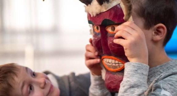 Maszkok, szerelem és télűzés – Farsangi kavalkád a Néprajzi Múzeumban