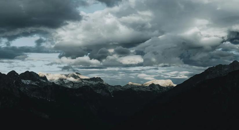 Időjárás: most még nyugi van, de a hétvége keményen oda fog csapni