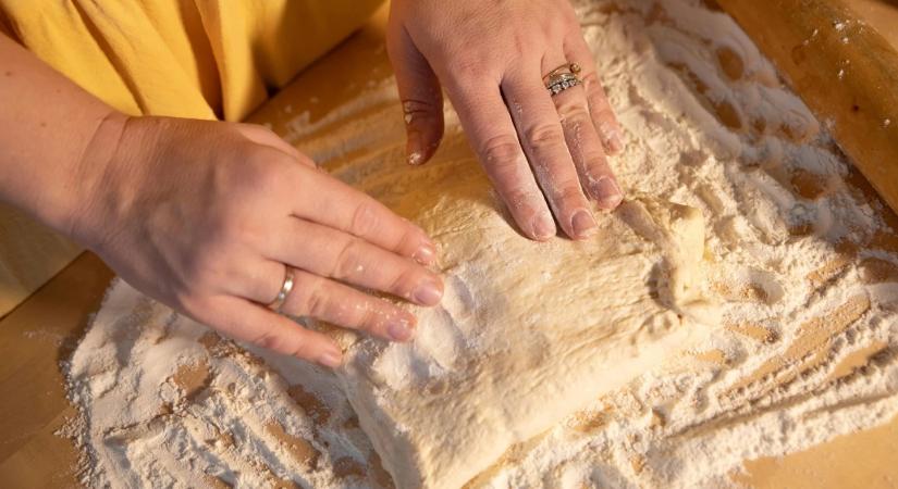 Így fagyaszd le a kelt tésztát – praktikus trükkök, hogy mindig legyen kéznél