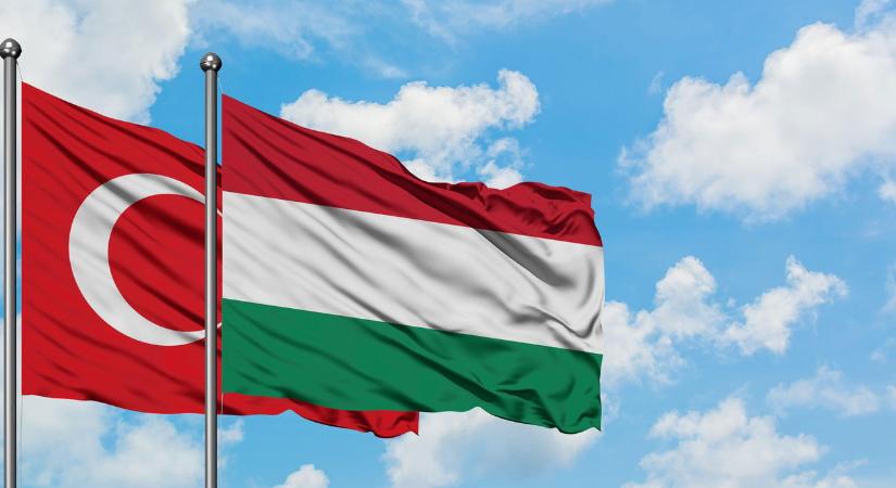 Török iskolai könyv durvát állít a magyarokról, ez mindennel szembemegy