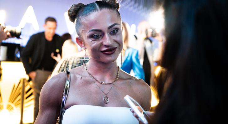 Luxusutazással búcsúztatta a tavalyi évet Bernáth Odett és L.L. Juniorék, repkedtek a milliók