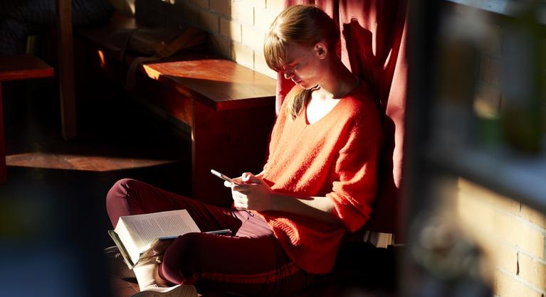 Rosszul áll a Z generáció szexháborúja, inkább visszavonulnak