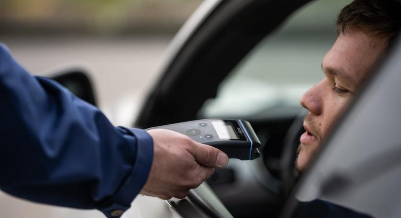Egy héten át tartó közúti razziát indít a rendőrség