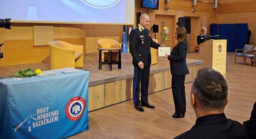 Elismerést kapott az Egri Rendőrkapitányság nyomozója