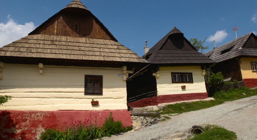 „Húzzanak ki minket a Világörökség-listáról!” – kérik a meseszép falu lakói