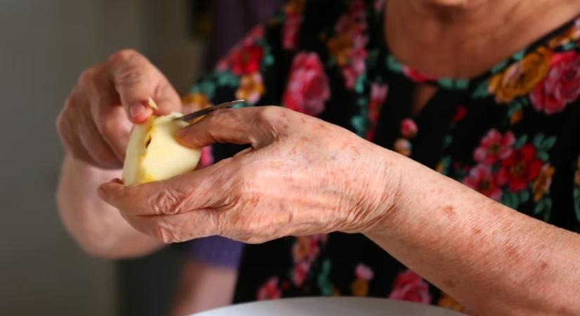 Amikor a nyugdíj nem véd meg – mit mond rólunk a Human Rights Watch kritikája?