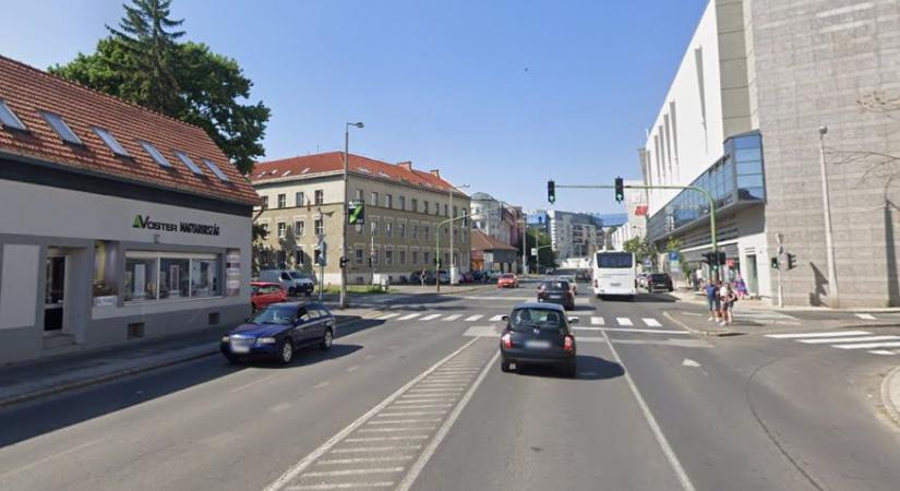 Autók ütköztek a miskolci kereszteződésben