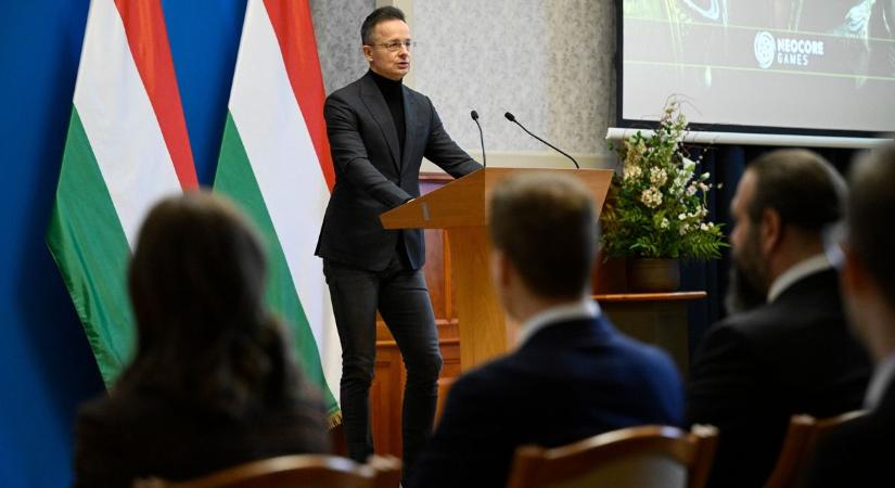 Szijjártó: a magyarok a megváltozó új világban is sikeresek tudnak lenni