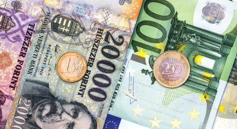 Hihetetlen magasságokban a forint: évek óta nem látott szinten a magyar deviza