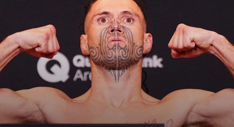 A UFC kirúgta a mérlegelésen csalni próbáló szétvarrt arcú bunyóst