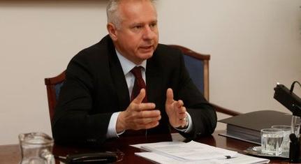 Péterffy Attila: Súlyos milliárdok hiányoznak a közösségi közlekedés biztosításához