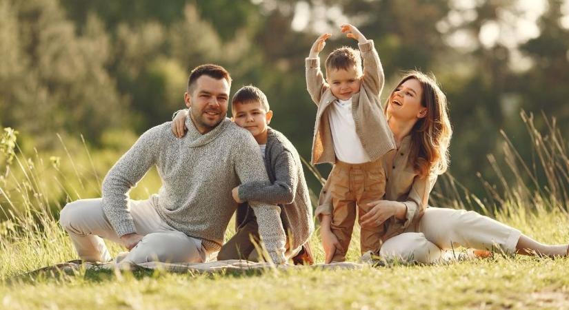 Fizetésemelés – Érkeznek a megemelt bérek