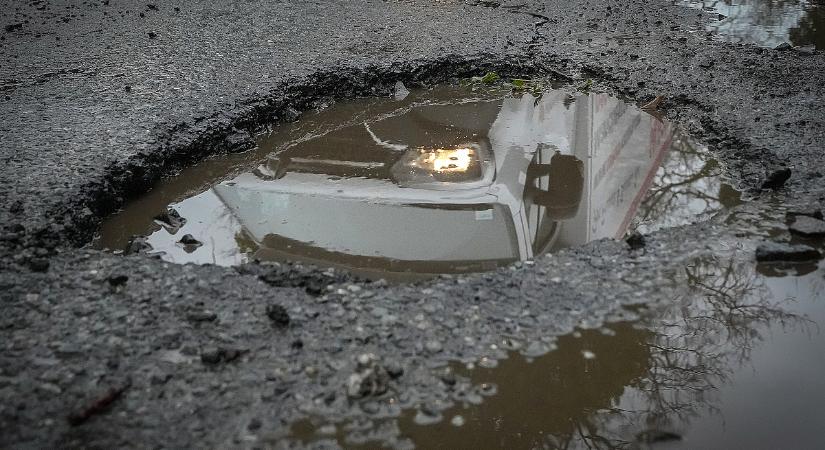 Útgyilkos kátyúk lepték el Budapestet – Karácsony Gergely rendkívüli tempót ígér