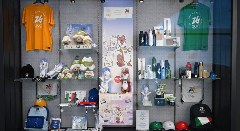 Két hermelin üti ki a cukiságfaktort a következő hetekben a világon