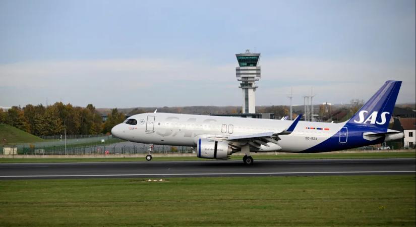 A gurulóutat nézte kifutópályának a pilóta, az egész repülőt ki kellett üríteni Brüsszelben