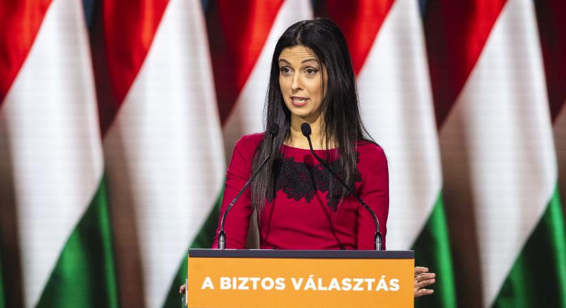 Hadházy Ákos: A politikai pedofíliáról egyszerűen nem tud leszokni a Fidesz