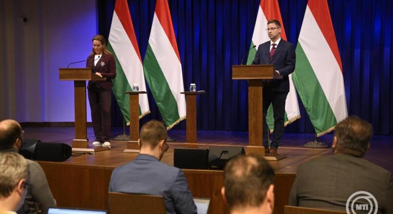 Gulyás Gergely: a kormány három olyan ukrán katonai vezetőt tiltott ki, aki a kényszersorozásért felelős