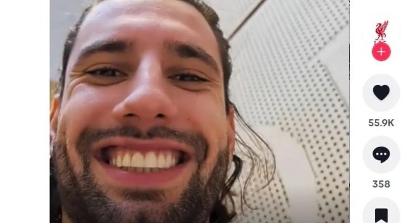 Szalah földhöz vágta Szoboszlai mobilját — videó