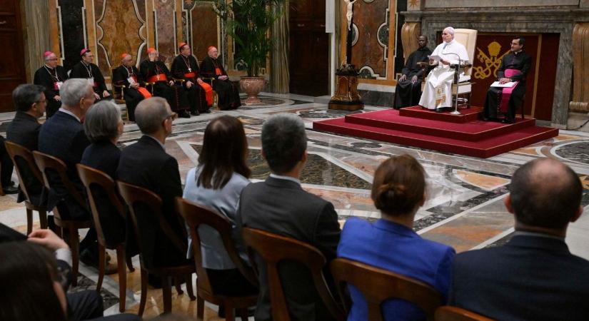 Leó pápa fogadta a Világiak, a Család és az Élet Dikasztériuma közgyűlésének tagjait