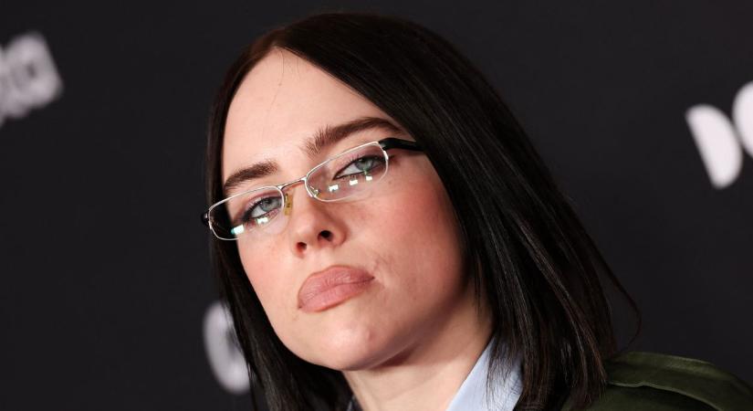 Billie Eilish nekifutásból, fejjel rohant a falba – és eszébe se jutott, hogy esetleg fájni fog