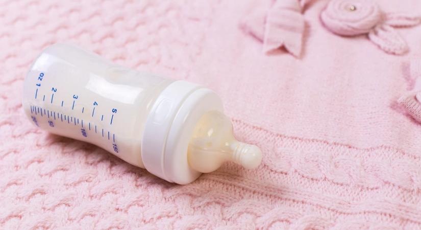 Újabb tápszer-visszahívás: sok magyar család érintett lehet