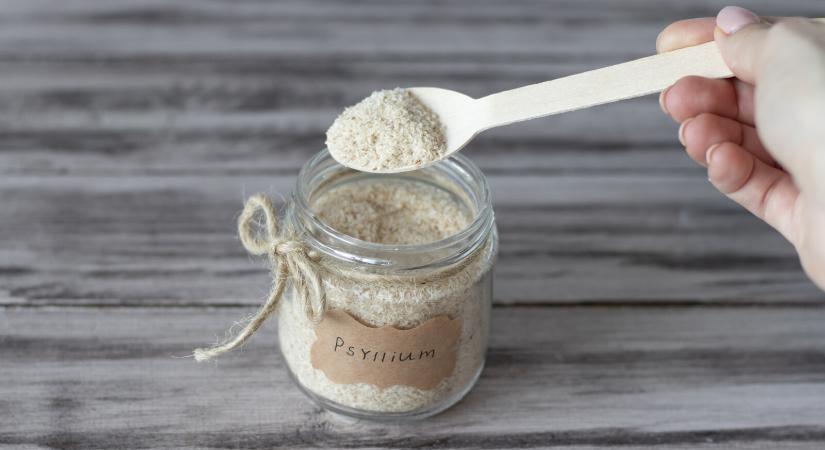 Az útifűmaghéj 8 bámulatos hatása – Nem csak székrekedésre jó