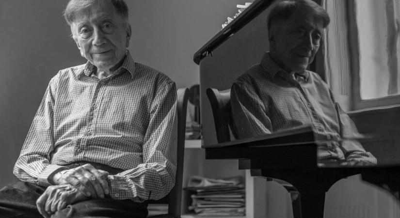 Hírmozaik – február 06.