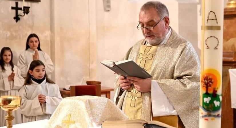 Rosszul lett és meghalt egy pap mise közben