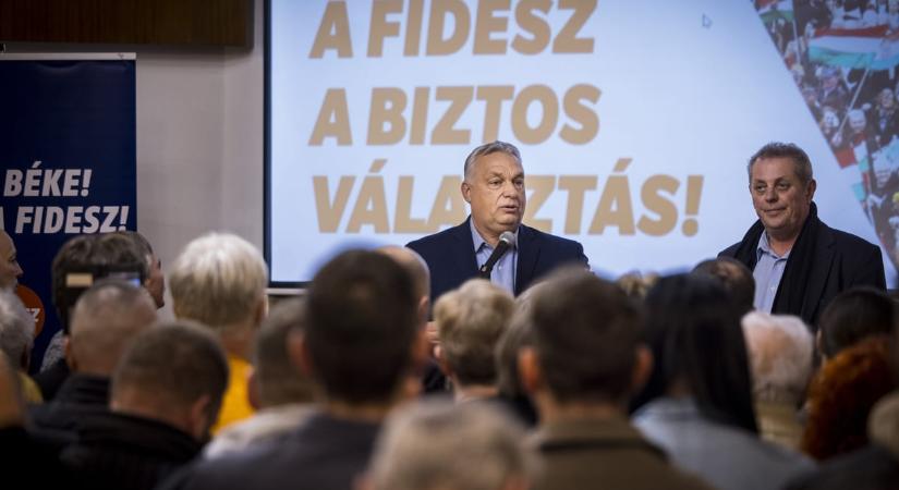 Orbán a mezőtúri híveinek: Nehogy azt higgyék, hogy az előző választásokon olyan arányban nyertünk, mint amit a mandátumszám mutat