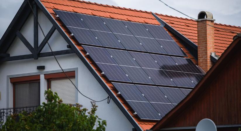 Így csökkenhet a rezsid: nagy lakossági energiatároló támogatás indult