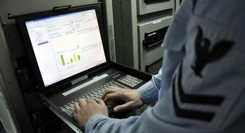 Ezrével tolongtak a magyar kisvállalkozók honlapért, lezárul a pályázat