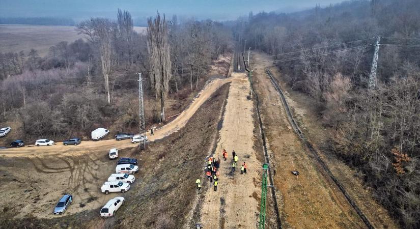 Véget ér a Zala és Budapest között utazók kálváriája, kezdődik a felújítás a lezárt pályaszakaszon