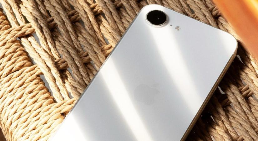 Már a küszöbön lehet az iPhone 17e megjelenése