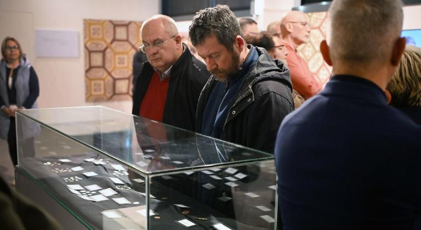 Kiállítások Fejér vármegyében (Székesfehérváron kívül)