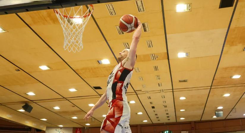 Kosárlabda: a Szolnok könnyedén győzött a Pécs ellen