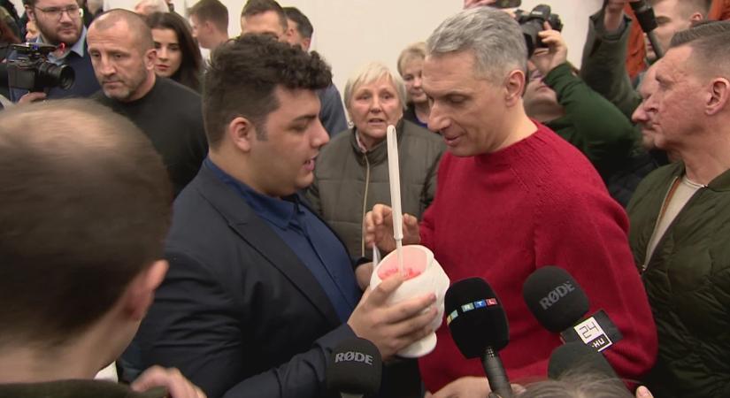 Nem árulja el az adatok forrását