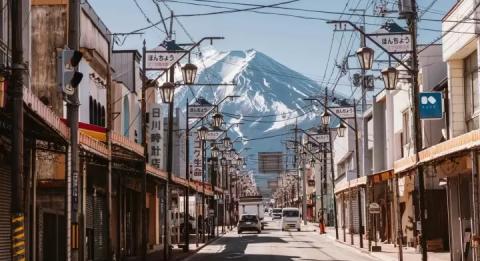 Elfogyott a türelem – A Fuji árnyékában elmarad a híres cseresznyevirág-fesztivál