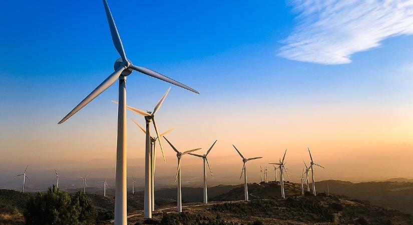 A szélenergiát kellene erőltetni, a földgáztól megszabadulni