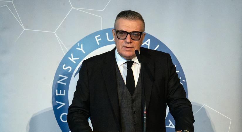 Milliós iPhone-ügy rázza meg a szlovák focit: kezesség, per és kényes kapcsolatok