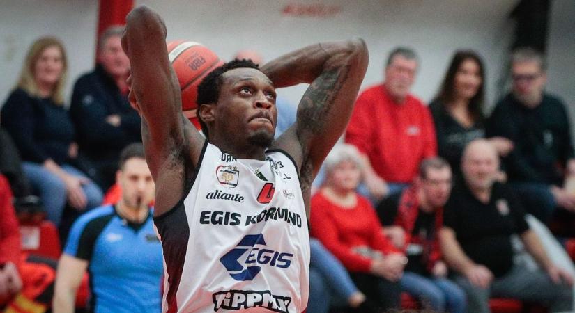 Egis Körmend: szoros meccsen érdekes bírói ítélet - és vereség