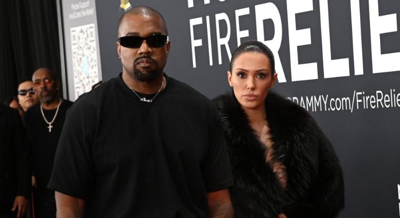 Kanye West felesége azt mondja, az ő ötlete volt az állandó pucérkodás – de ennek most vége