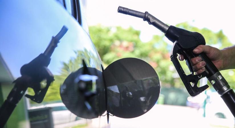 Erre várt mindenki: felfedezték az új üzemanyagot, ami megmenti a dízeleket Európában, azonnal reagáltak az autógyárak – minek így az elektromos?